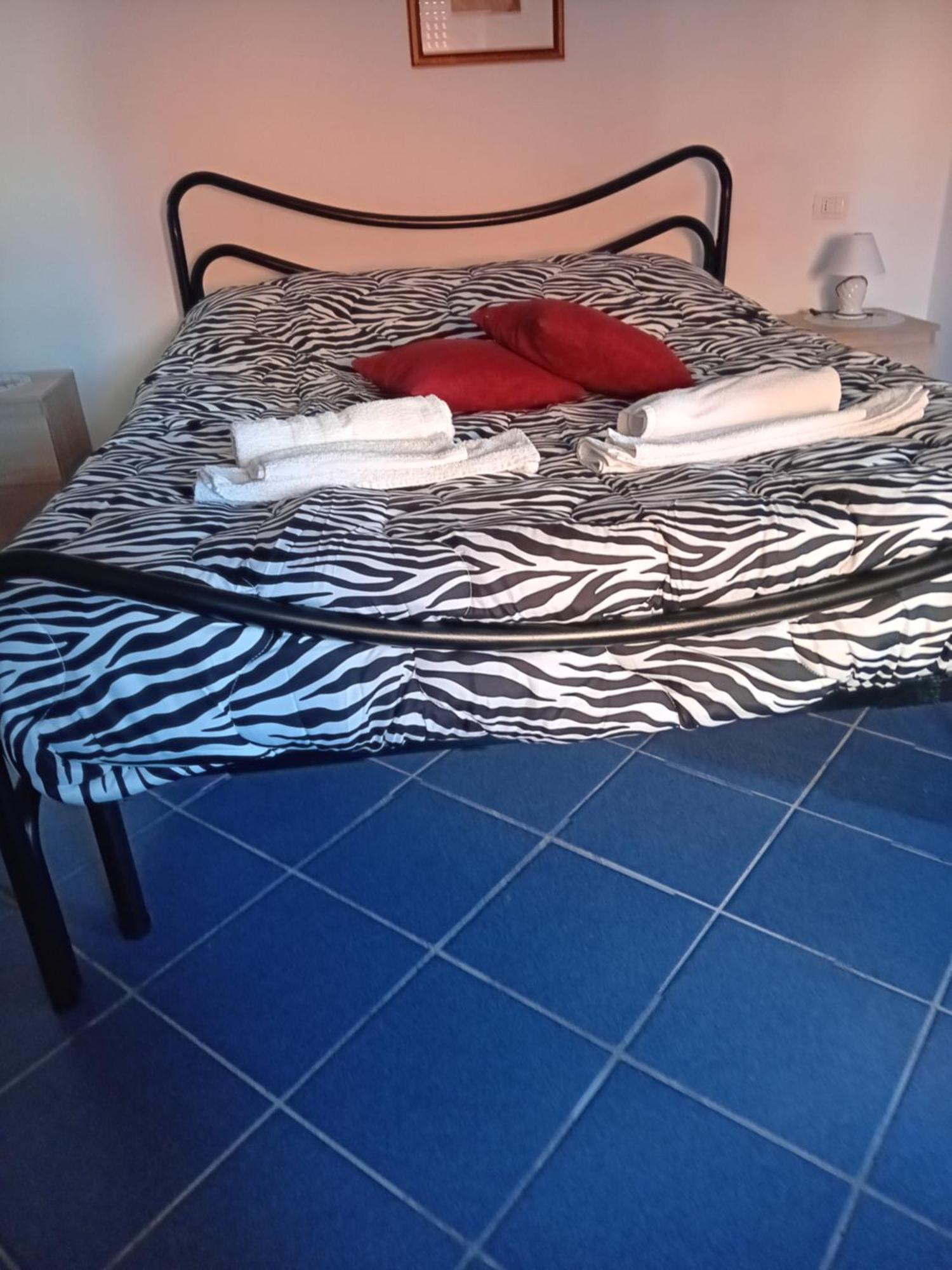 Affittacamere Da Liliana San Teodoro  Exterior foto